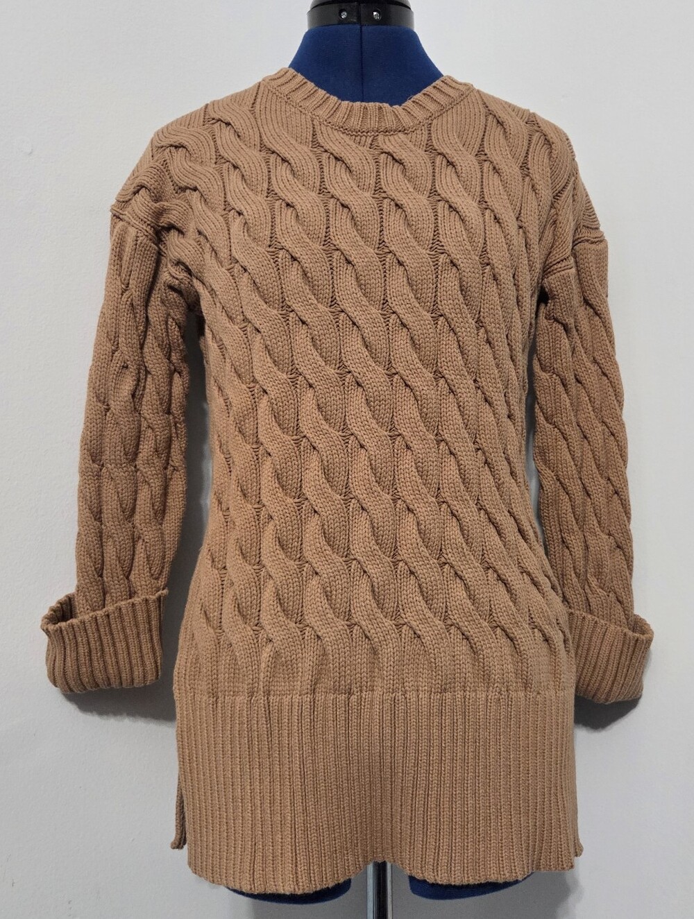 Camel Tan Cable Knit 3/4 Sleeve Sweater Size XS-S